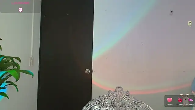 Hinata 21  online show from 18, 10, 2025