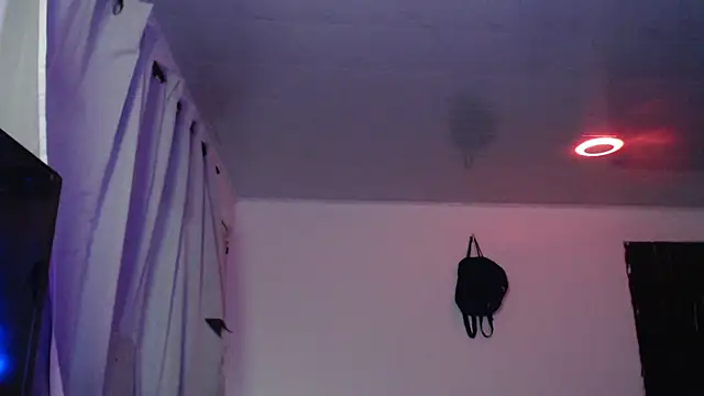 LittleCheerry69 online show from 21, 10, 2025