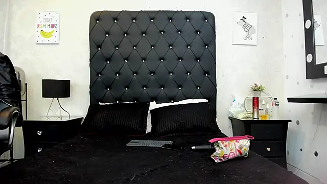 alana johnson 0 online show from 13, 4, 2026