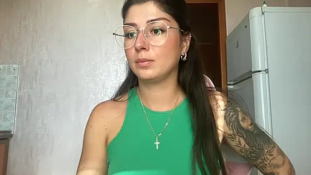 RossyStrawberryV online show from 26, 9, 2025