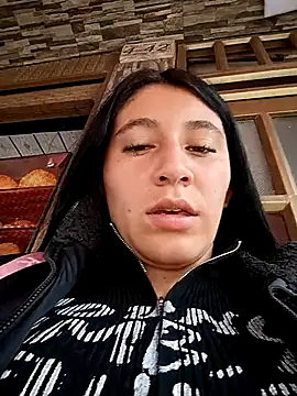   Antonella online show from 10, 10, 2025