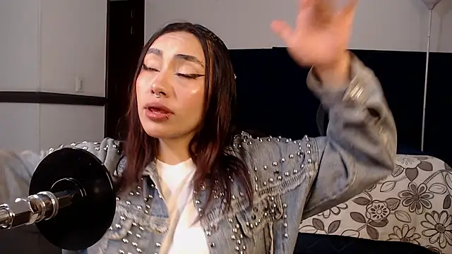 Snapshot of Brigith24 chatting on 18, 10, 2025 Brigith24 online show from 18, 10, 2025