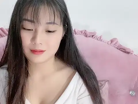 Lie liee online show from 4, 2, 2026