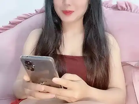 Lie liee online show from 17, 5, 2026