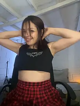 ninavelour online show from 2, 10, 2025