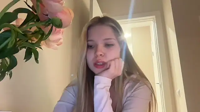 Snapshot of CandysRose chatting on 22, 5, 2026 CandysRose online show from 22, 5, 2026