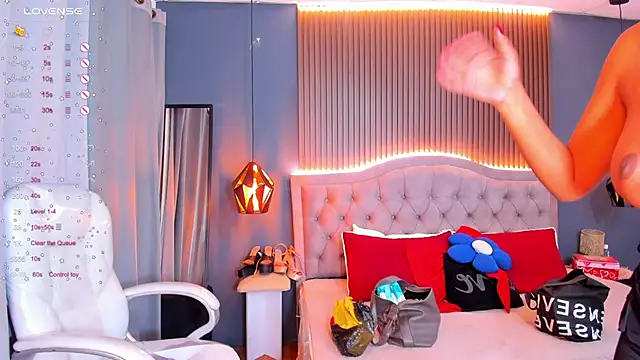 Tiffany  charm  online show from 22, 4, 2026