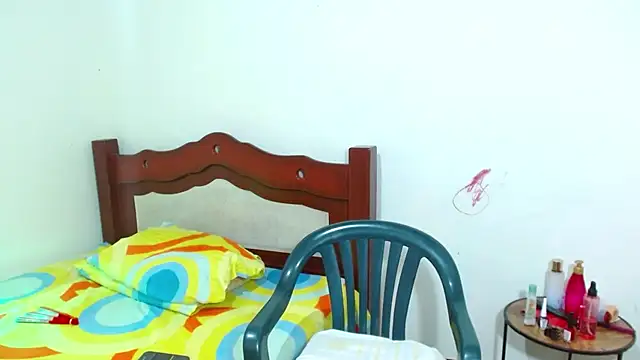 lorenacapelli online show from 15, 1, 2026