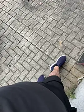 herinhos38 online show from 3, 2, 2026