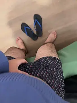 herinhos38 online show from 30, 9, 2025