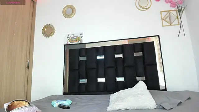 Tammysanz online show from 6, 1, 2026