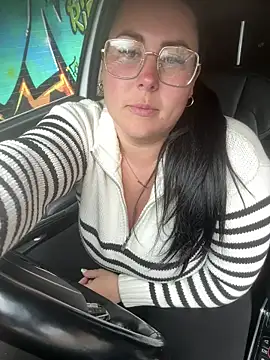 Ruby-Black online show from 10, 6, 2026