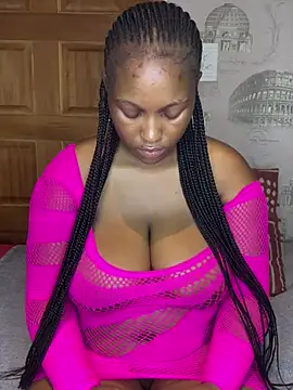 Bellabootie online show from 10, 4, 2026