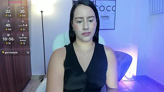 Natasha Kiim  online show from 26, 2, 2026