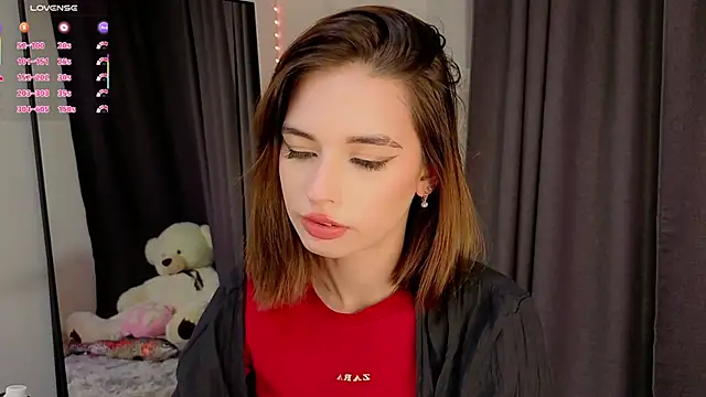 LunaraRada online show from 11, 10, 2025