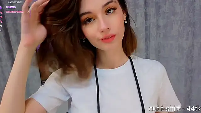 LunaraRada online show from 8, 11, 2025