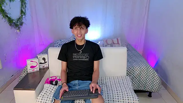 josesweet  online show from 3, 10, 2025