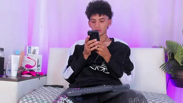 josesweet  online show from 17, 11, 2025