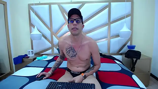 Mau Thompsons online show from 2, 10, 2025