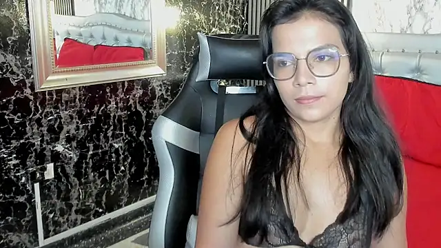 MaraBlake  online show from 11, 10, 2025