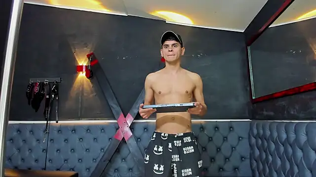 liam coleman25 online show from 22, 11, 2025