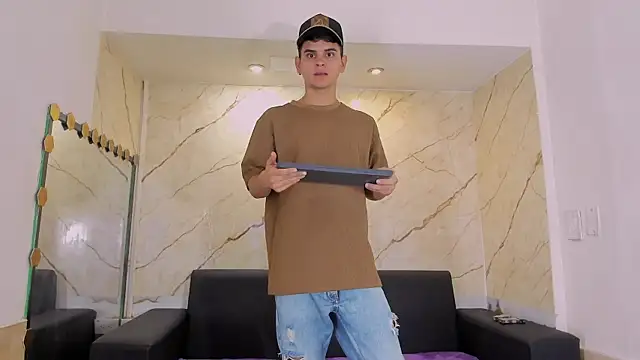 liam coleman25 online show from 9, 1, 2026