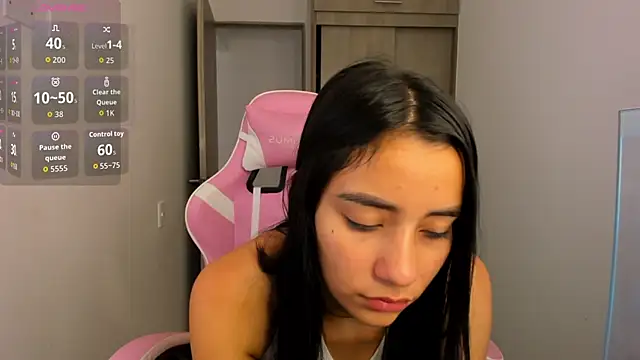 ISABELFORYOU1 online show from 18, 12, 2025