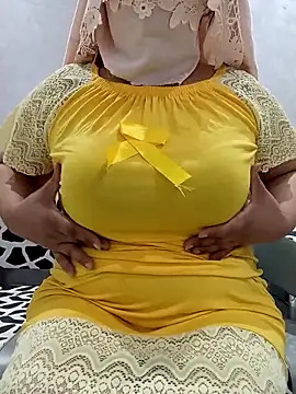 Snapshot of lily_sx chatting on 5, 11, 2025 lily sx online show from 5, 11, 2025