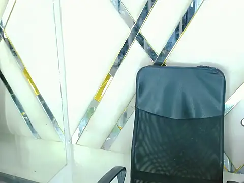 AuroraRoss online show from 7, 11, 2025