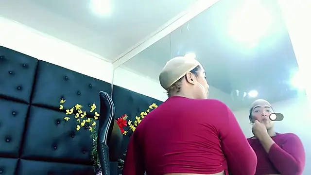 AuroraRoss online show from 1, 12, 2025