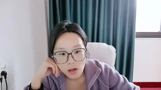 Snapshot of guai00 chatting on 3, 11, 2025 guai00 online show from 3, 11, 2025