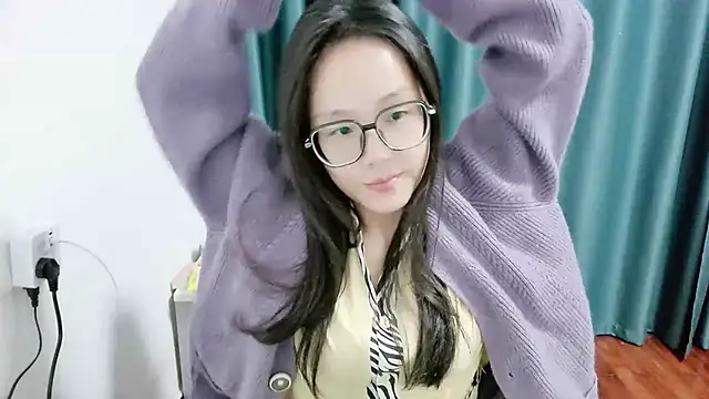 Snapshot of guai00 chatting on 23, 10, 2025 guai00 online show from 23, 10, 2025