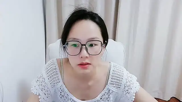 Snapshot of guai00 chatting on 10, 6, 2026 guai00 online show from 10, 6, 2026