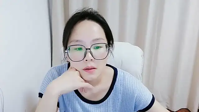 Snapshot of guai00 chatting on 7, 6, 2026 guai00 online show from 7, 6, 2026