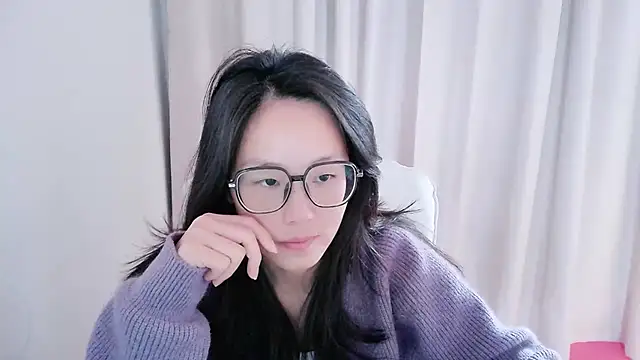 Snapshot of guai00 chatting on 11, 11, 2025 guai00 online show from 11, 11, 2025