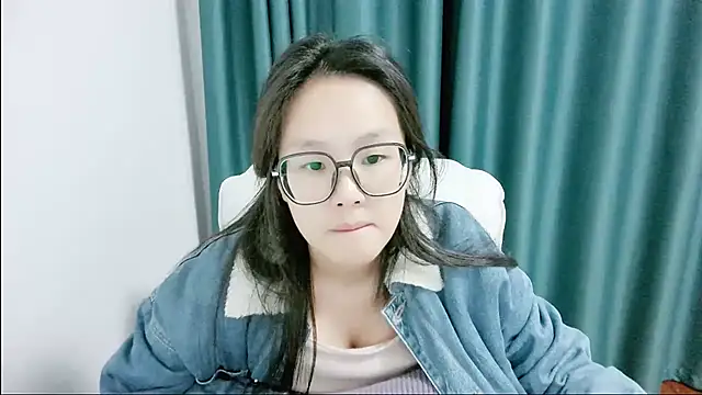 Snapshot of guai00 chatting on 21, 10, 2025 guai00 online show from 21, 10, 2025