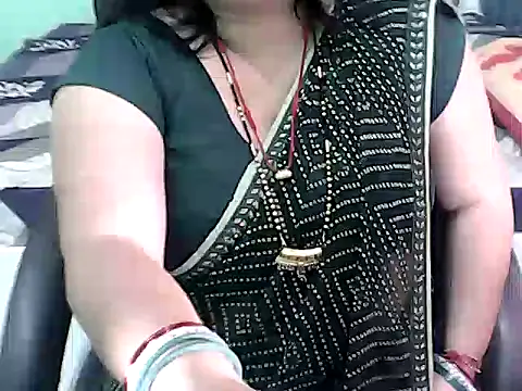 BABITA KUMARII online show from 26, 2, 2026