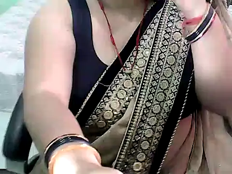 Snapshot of BABITA_KUMARII chatting on 8, 5, 2026 BABITA KUMARII online show from 8, 5, 2026