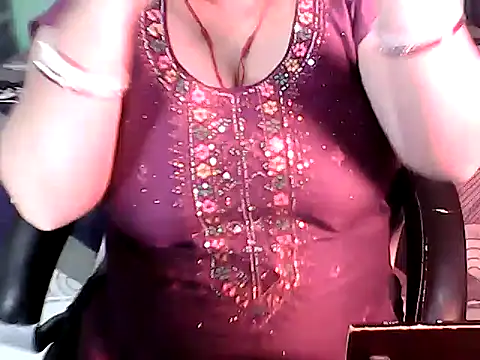 BABITA KUMARII online show from 7, 1, 2026