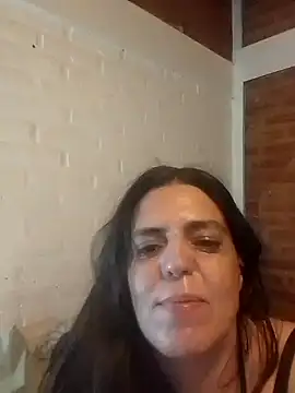 Snapshot of geroyema chatting on 24, 9, 2025 geroyema online show from 24, 9, 2025
