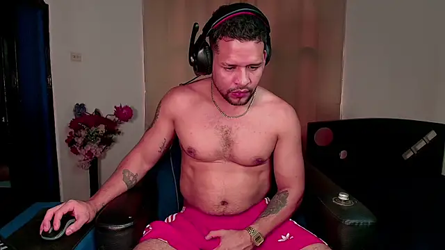 LucasGaeel online show from 20, 12, 2025