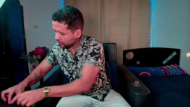 LucasGaeel online show from 15, 12, 2025