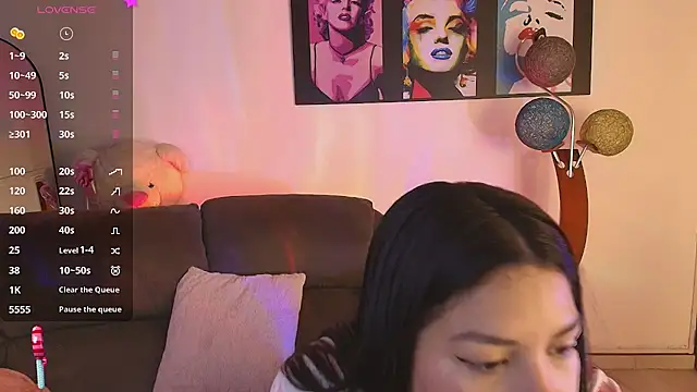 Snapshot of kloe28 chatting on 5, 5, 2026 kloe28 online show from 5, 5, 2026