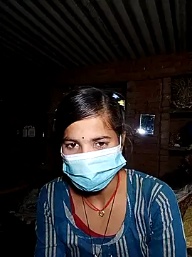 Snapshot of Cuty_nensi chatting on 17, 10, 2025 Cuty nensi online show from 17, 10, 2025