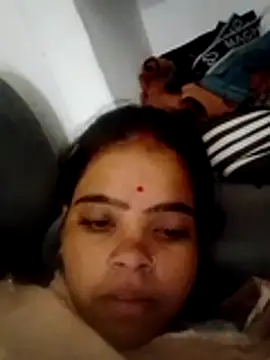 Snapshot of Cuty_nensi chatting on 14, 10, 2025 Cuty nensi online show from 14, 10, 2025