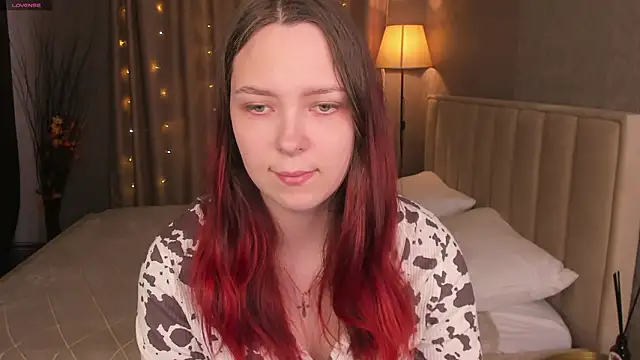 Monica  Queen online show from 23, 3, 2026