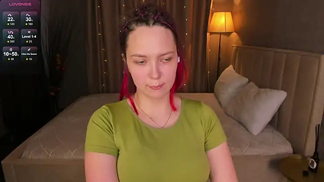 Monica  Queen online show from 3, 2, 2026