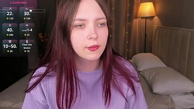 Monica  Queen online show from 4, 5, 2026