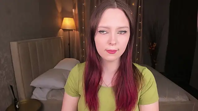 Monica  Queen online show from 5, 5, 2026