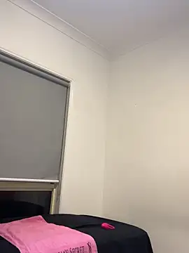 SelenaxMauro420 online show from 15, 11, 2025